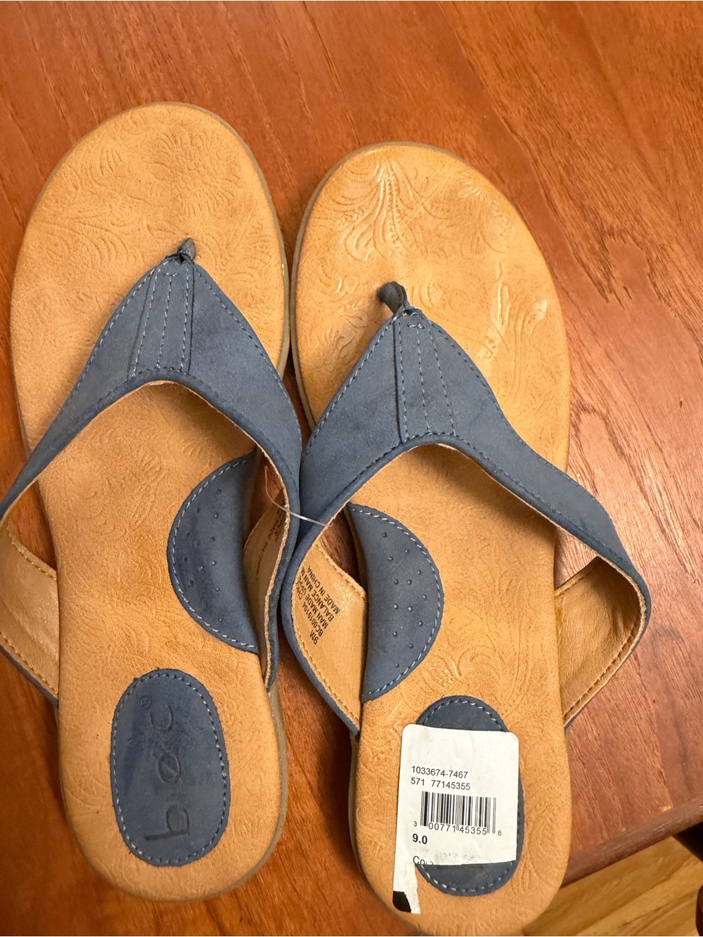 boc Blue Thong Sandals with Tan Footbed